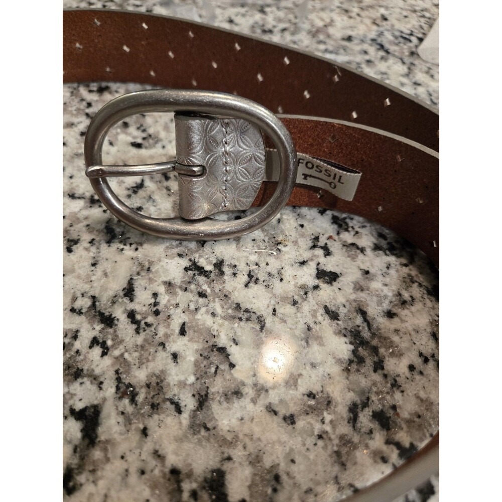 Fossil Womens Metallic Embossed Leather Belt Diamond Cutout Oval Buckle 42in